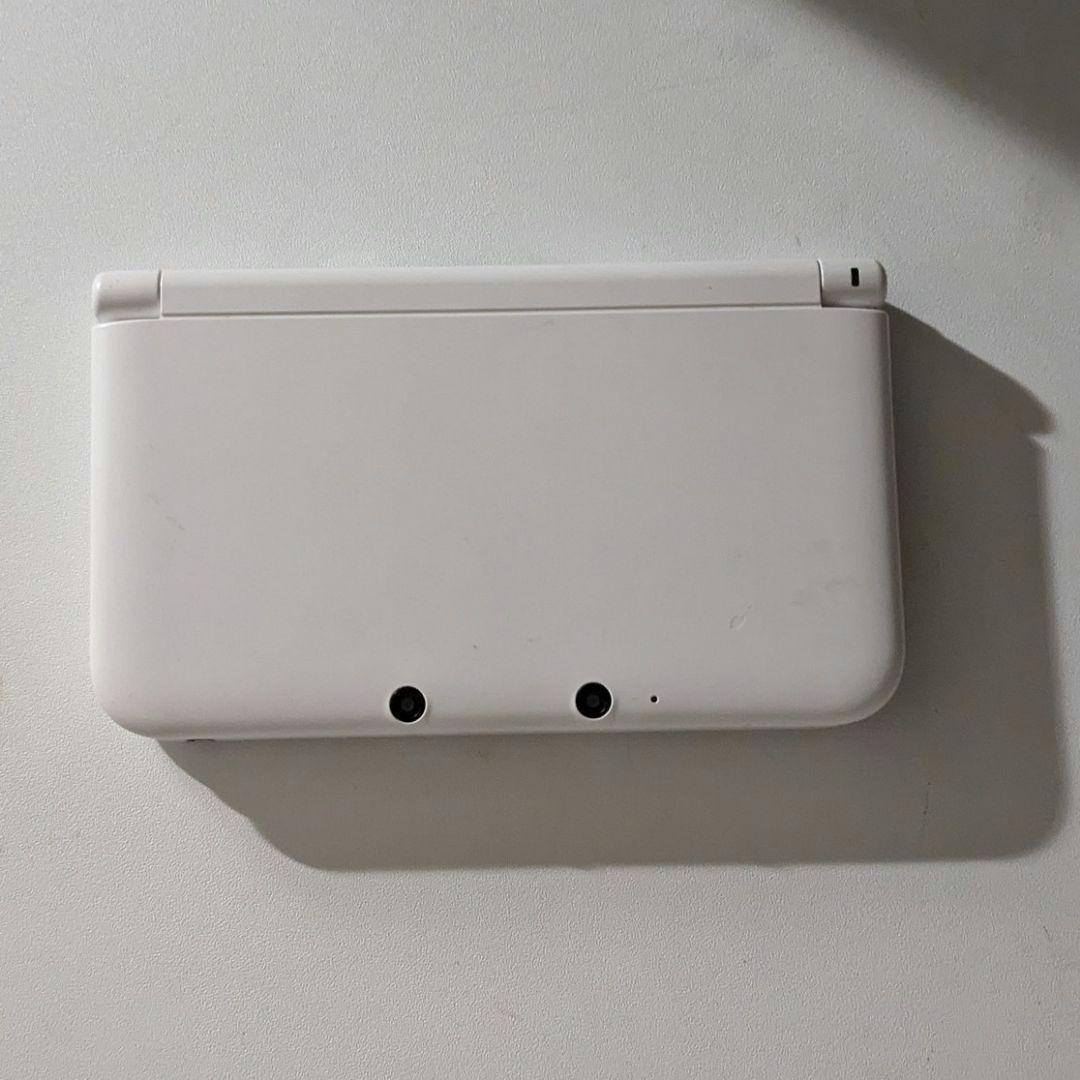 Nintendo 3DS LL ホワイト