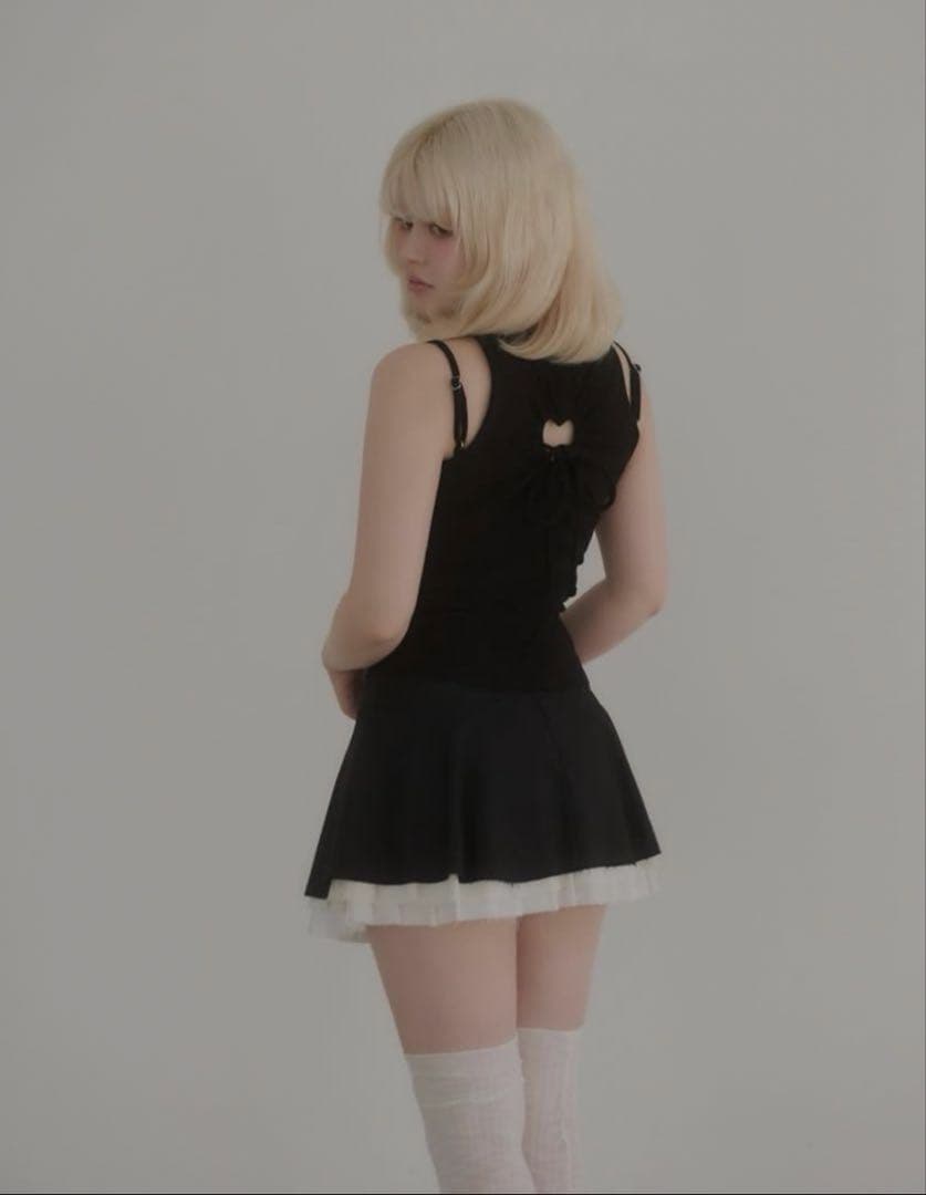 Andmary Heart point tops black 新品未使用